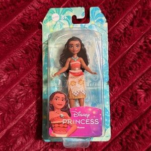Disney Moana Mini Doll in Coral Top and Gold-Accent Skirt
